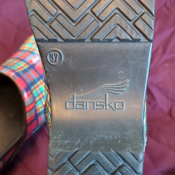 ⭐💥 Women's Dansko clogs size 37 plaid in good condition⭐💥 - Picture 8 of 10
